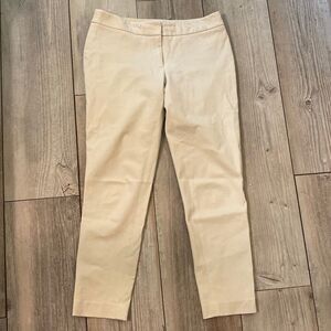 Tommy Hilfiger Size 2 Khaki Capris